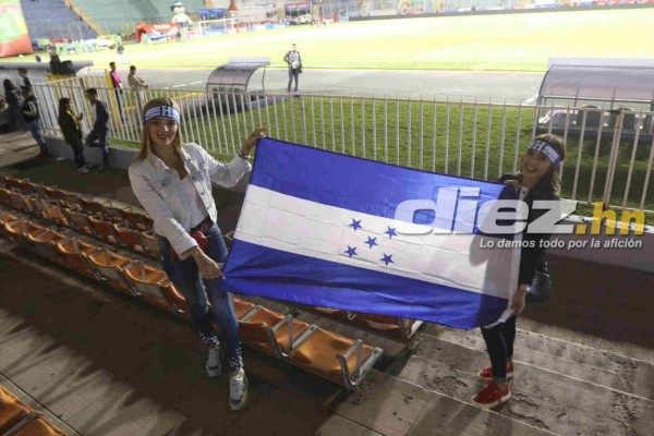 FOTOS: Chicas lindas, ambientazo en el Nacional y la novia de jugador hondureño