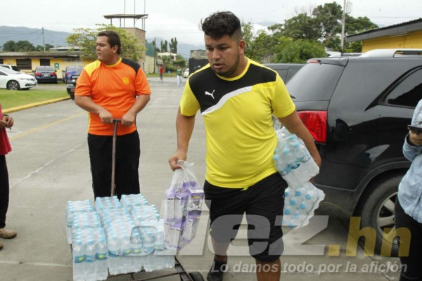 El curioso viaje de Real España a Tegucigalpa, llevaron hasta sus propias cobijas