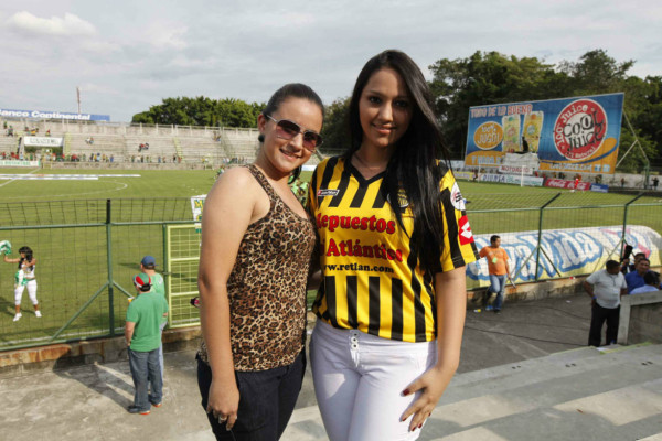 El ambiente en el clásico Marathón vs Real España