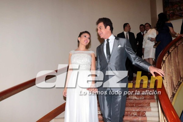 FOTOS: Salvador Nasralla se casa a sus 63 años con Iroshka Elvir