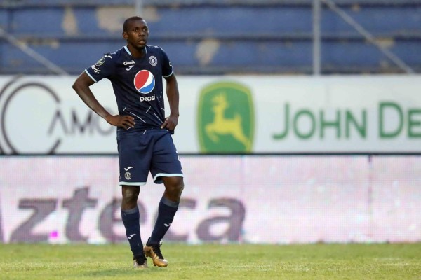 Rambo de León, el rey: Los futbolistas hondureños con más equipos en toda su carrera