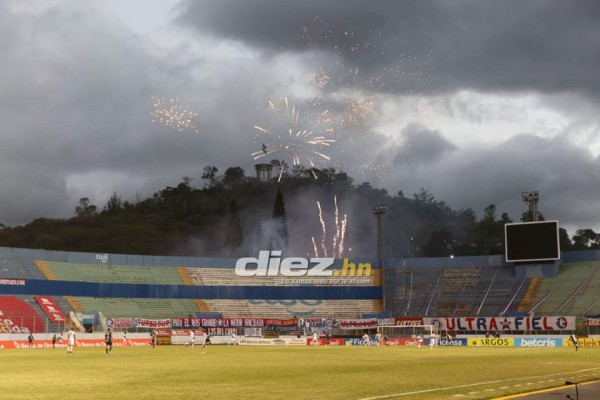 NO SE VIO EN TV: El abrazo de Diego y Troglio, Rubilio perdió el control y el festejo en el Olimpia