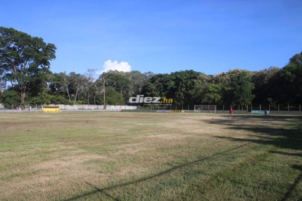 Medidas de bioseguridad y distanciamiento: Así fue el primer día de trabajo de la Sub-20 de Honduras en La Ceiba