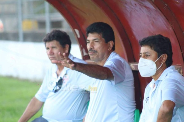 Carlos Martínez tras los malos resultados: Tengo la capacidad para seguir, pero eso depende de la directiva'