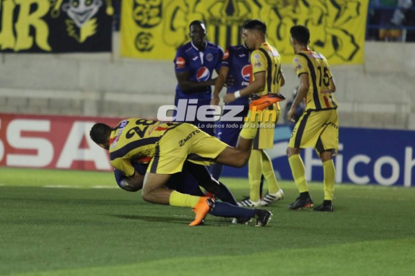 NO VISTE EN TV: El sufrimiento de la directiva del Honduras y el pleito en La Ceiba