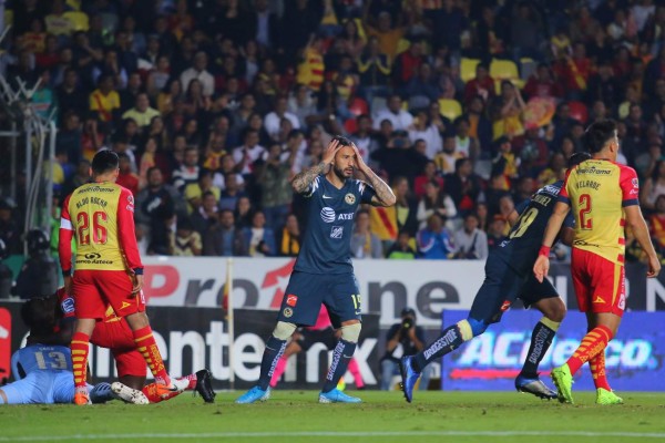 Liga MX: El gesto del 'Piojo' Herrera, los costosos tenis y Scooby-Doo en el Monarcas-América