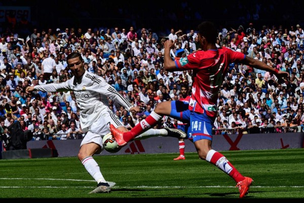 Real Madrid golea 9-1 a Granada y Cristiano Ronaldo hace historia