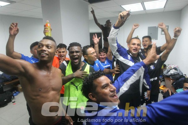 ¡Júbilo, lágrimas y 'marihuana'! El emotivo festejo del Honduras por llegar a la final