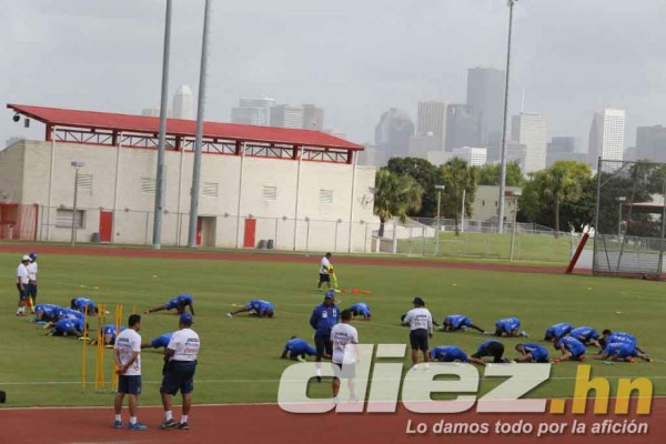 Honduras se prepara en Houston previo a enfrentar a México