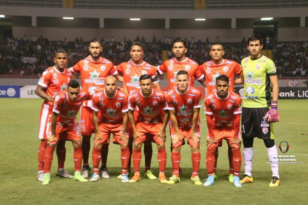 Increíble: Los 13 mejores clubes de Centroamérica, con ¡11 de Costa Rica!