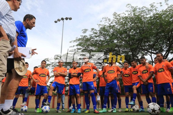 El nuevo 11 titular con el que la UPNFM pretende sorprender a Olimpia en su debut