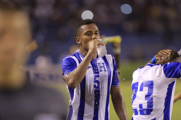 Los 37 futbolistas que ha probado Fabián Coito en sus siete meses en Honduras