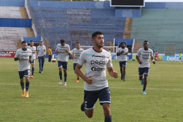 ¡En el olvido! Así de deterioradas se encuentran las graderías del estadio Nacional