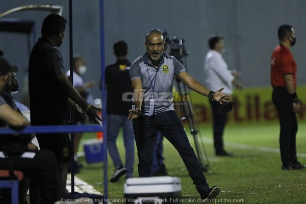 ¡No se vio en TV! La bronca de Araujo, festín de Arboleda, debut de Rocca y el show de 'Muma' en Motagua