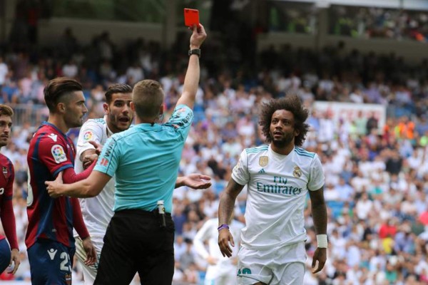 ¡IMPERDIBLE! La roja de Marcelo y el insólito festejo de Lucas Vázquez