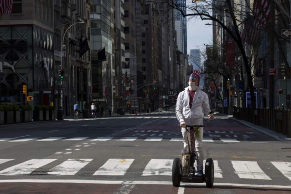 Un reinicio de las actividades en Estados Unidos en mayo es posible, dice experto