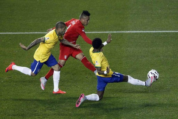 Brasil-Perú en imágenes