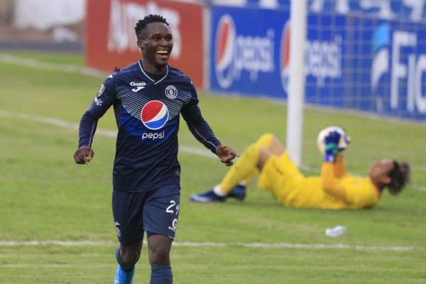 Mercado: A Motagua se le caería un fichaje, baja en Marathón y hondureño firma en Dinamarca