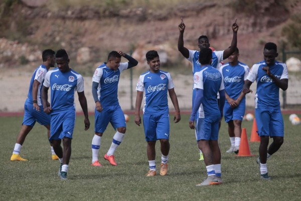 Jugadores jóvenes por los que apostó el Olimpia y al final no rindieron
