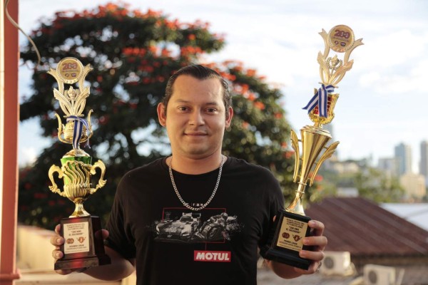 Corredor catracho se afianza en el circuito salvadoreño