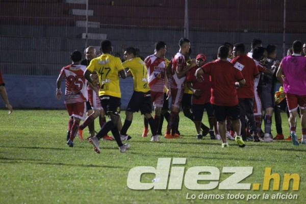 Bronca, tristeza y festejos: Las mejores imágenes que dejaron las fecha 12 de Liga Nacional