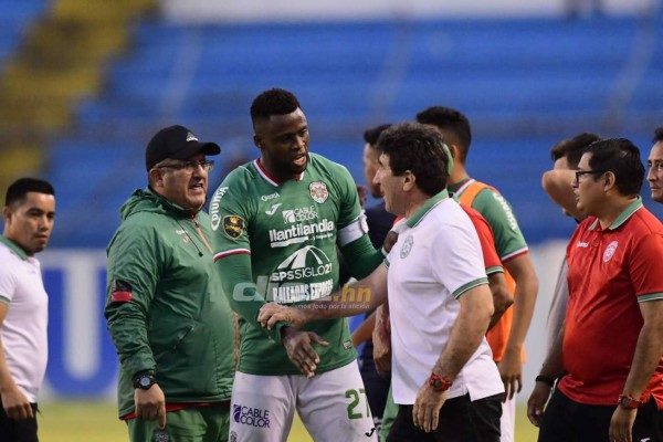 Héctor Vargas pierde la cabeza y es expulsado; la tristeza de Maldonado y los contratistas en el Olímpico