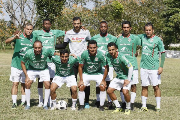FOTOS: Así lucen las exfiguras de Liga Nacional ahora en liga de veteranos