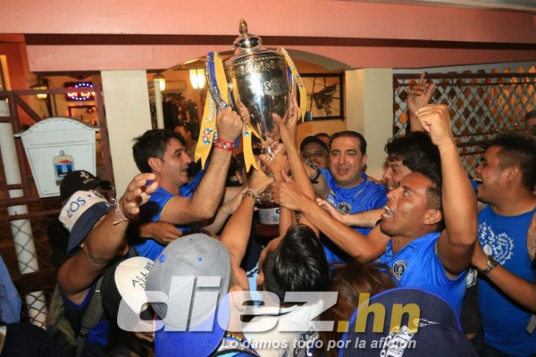 FOTOS: Motagua celebra por todo lo alto su Copa 14