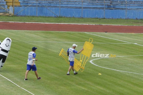 El llamativo look de Kervin Arriaga, sonrisas y trabajo colectivo en primer entreno de Honduras en San Pedro Sula