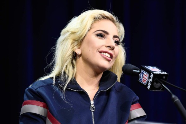 Lady Gaga sorprende a todos en el Super Bowl al enseñar sus partes íntimas