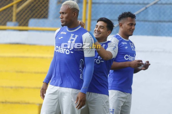 ¡La 'H' saca músculo! Crossfit, definición y camaradería en el entreno de la Selección de Honduras