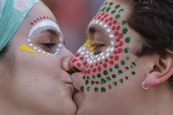 Los Mejores 'BESOS” del Mundial Brasil 2014