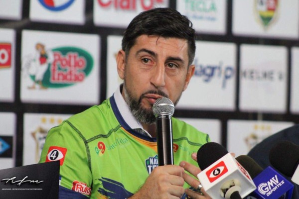 Centroamérica: Hondureños sacuden el mercado y exBoca llega a Costa Rica