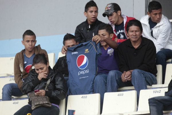 Ambiente en el partido Motagua-Marathón