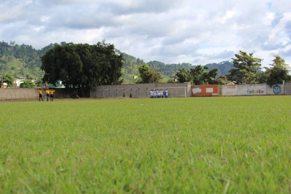 FOTOS: La remodelación que se realiza en el estadio Marcelo Tinoco de Danlí