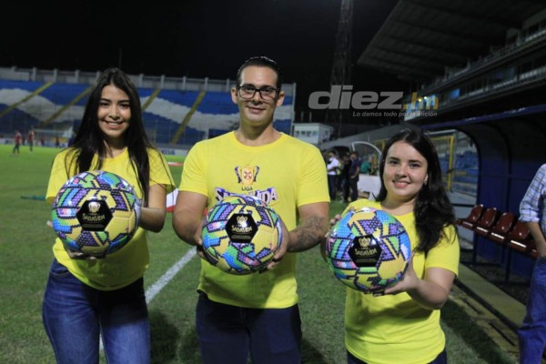 La furia de Denovan, la mascota de UPNFM y el ambientazo de la hinchada de Marathón