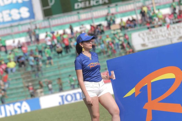 ¡COSITAS! Las lindas chicas que adornaron el Marathón-Real España en el Yankel