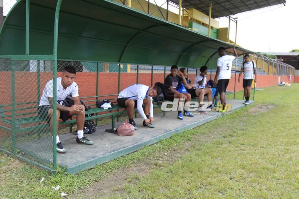 Bromas, sonrisas y optimismo en entreno del Honduras Progreso