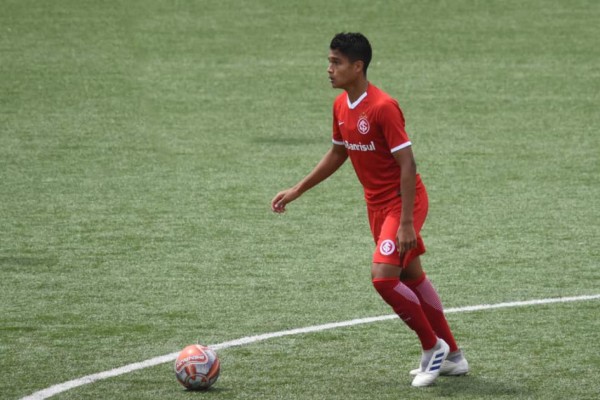 Centroamérica: Dos hondureños a Guatemala, salvadoreño a España y Panamá sigue exportando