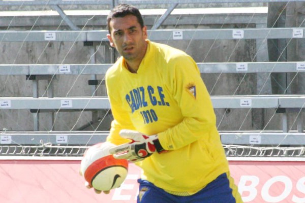 Choco Lozano se une a los fichajes más caros en la historia del Cádiz de España