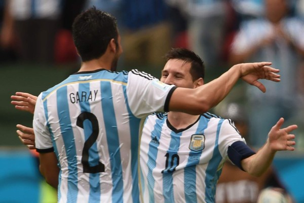 Argentina venció a Nigeria por 3 a 2 con dos goles de Lionel Messi