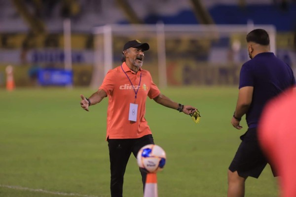 La rubia que se robó las miradas en Danlí, el júbilo en La Ceiba y el cálido abrazo de los porteros