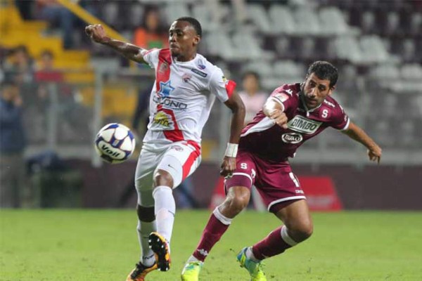 Rumores y Fichajes: Futbolistas centroamericanos comienzan a ser noticia en el mercado