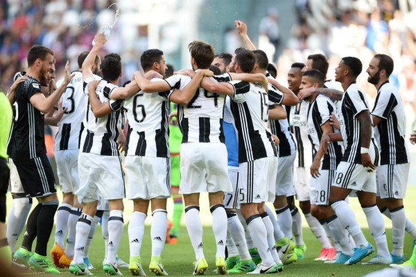 Así fue el espectacular festejo de la Juventus por su título en Italia