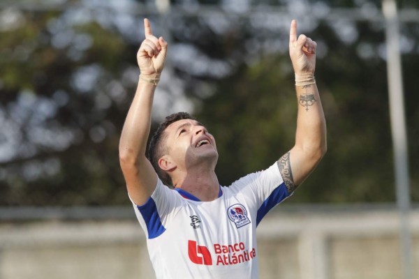 ¡Los de hierro! Los futbolistas que más juegan con Pedro Troglio en el Olimpia