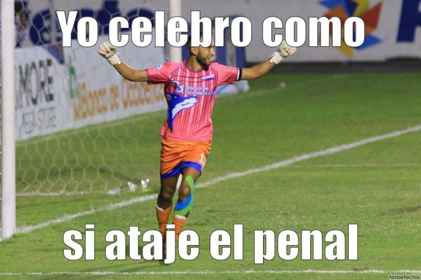 ¡PARA REÍR! Wilmer Crisanto y sus memes por ser portero