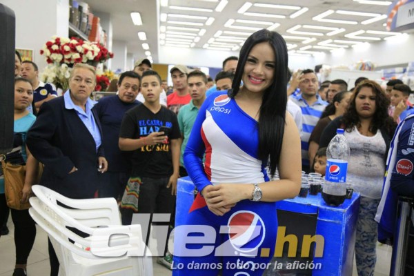 Las dos caras de la final... Alegría en Motagua y concentración en Platense