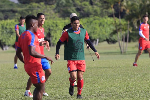 ¡Olimpia comanda! El 11 ideal de las vueltas regulares en el Torneo Apertura 2019