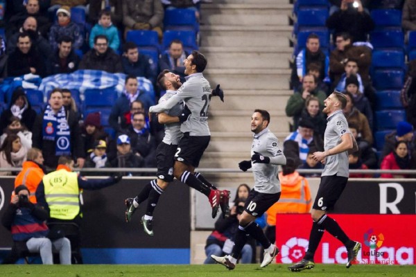 Celso Borges anota con el Deportivo el primer gol del año de la liga española