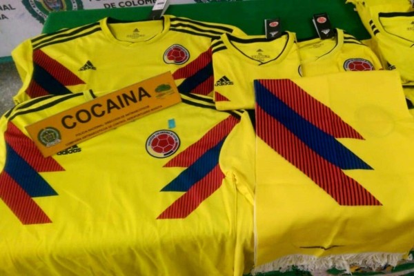 ¡Camisetas de la selección colombiana impregnadas con cocaína!